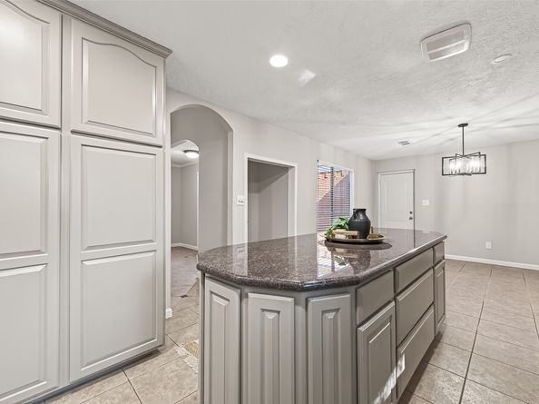 1903 Wingleaf Drive, Houston TX 77084