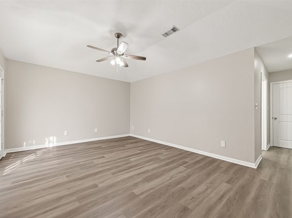 1903 Wingleaf Drive, Houston TX 77084