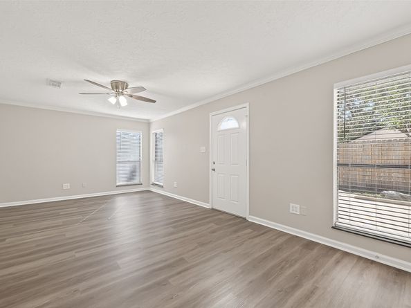 1903 Wingleaf Drive, Houston TX 77084