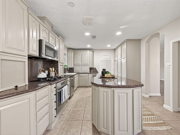 1903 Wingleaf Drive, Houston TX 77084