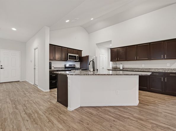 7731 London Tower Lane, Houston TX 77044