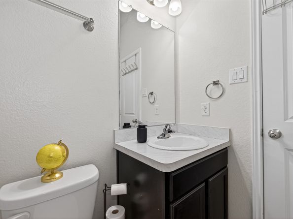 7731 London Tower Lane, Houston TX 77044