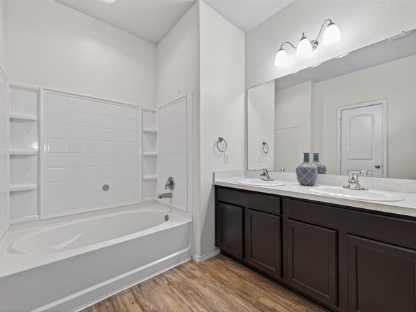 7731 London Tower Lane, Houston TX 77044