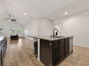 7731 London Tower Lane, Houston TX 77044