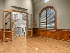 10 Maroon Creek Court, The Woodlands TX 77389