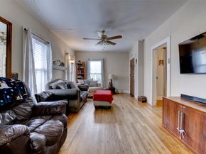 121 E 32nd Street, Houston TX 77018