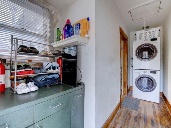 121 E 32nd Street, Houston TX 77018