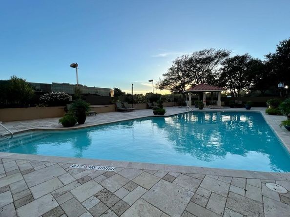 3525 Sage Road 704, Houston TX 77056