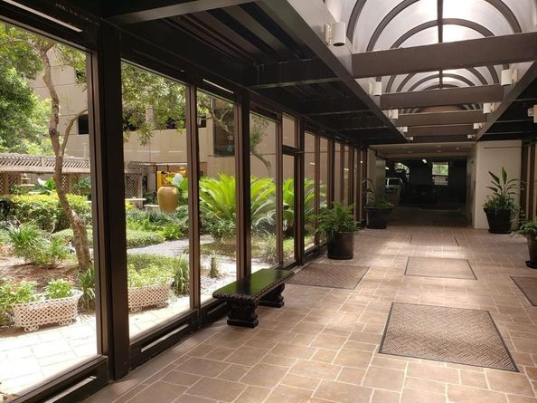 3525 Sage Road 704, Houston TX 77056