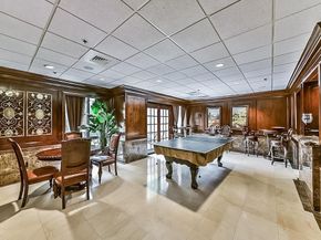 3525 Sage Road 704, Houston TX 77056