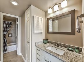 3525 Sage Road 704, Houston TX 77056