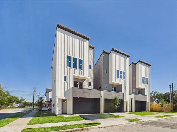 5318 Terry Street, Houston TX 77009