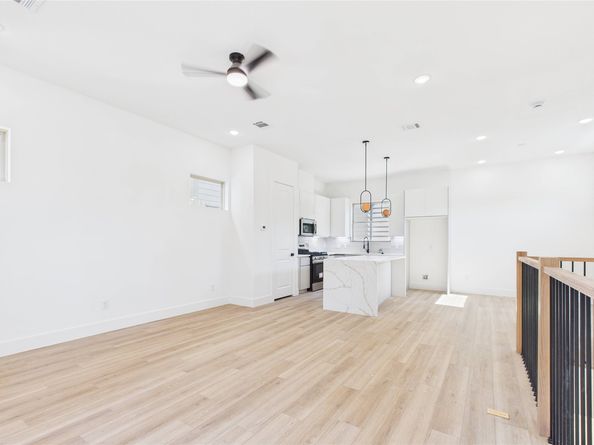 5318 Terry Street, Houston TX 77009