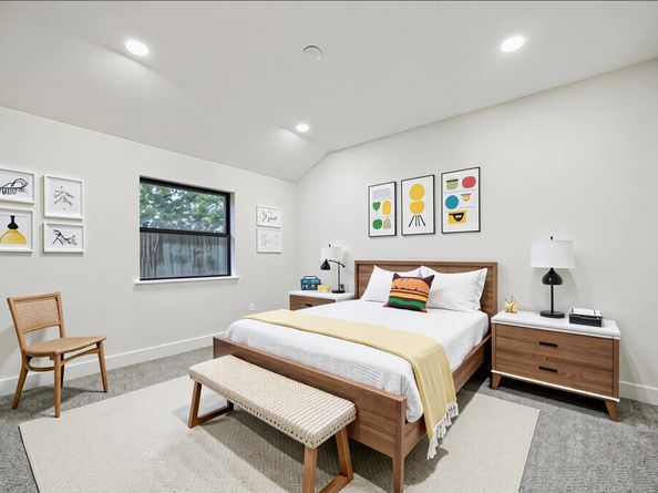 1423 Mapleton Drive, Houston TX 77043