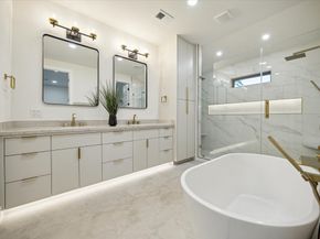 1423 Mapleton Drive, Houston TX 77043