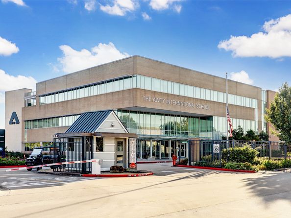 1423 Mapleton Drive, Houston TX 77043