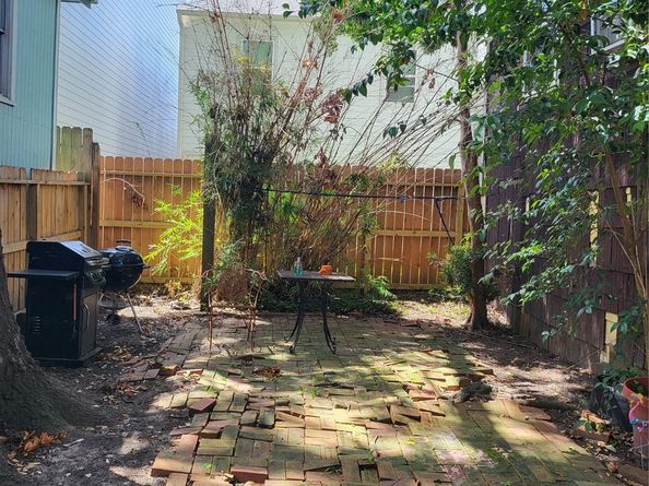 1529 Welch Street, Houston TX 77006