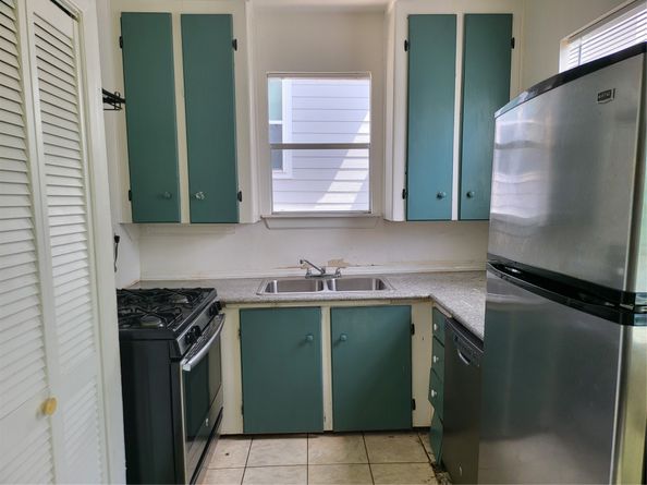 1529 Welch Street, Houston TX 77006