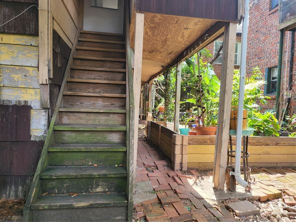 1529 Welch Street, Houston TX 77006