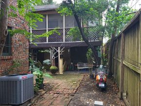 1529 Welch Street, Houston TX 77006