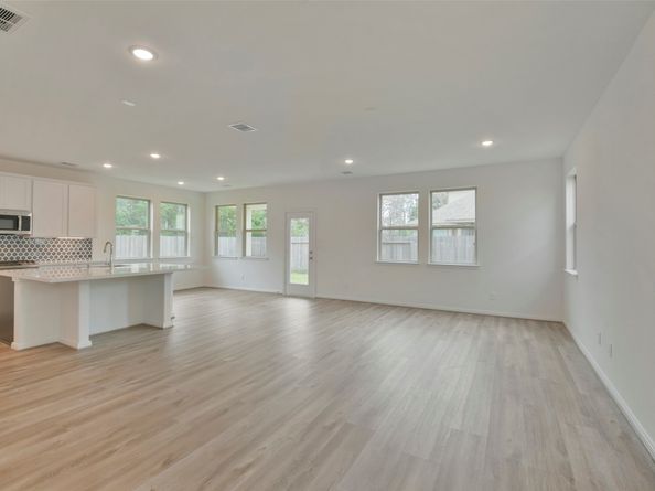 21024 Crinet Square Street, Kingwood TX 77339