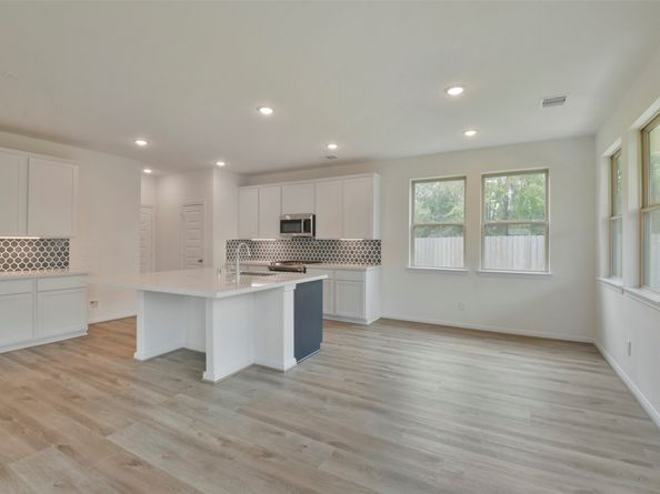 21024 Crinet Square Street, Kingwood TX 77339