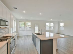 21024 Crinet Square Street, Kingwood TX 77339