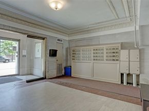 201 Main Street 3D, Houston TX 77002