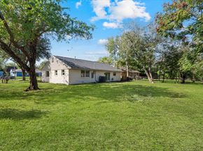 5531 Elm Tree Drive, Houston TX 77048