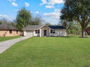5531 Elm Tree Drive, Houston TX 77048