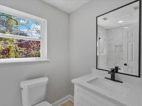 5531 Elm Tree Drive, Houston TX 77048