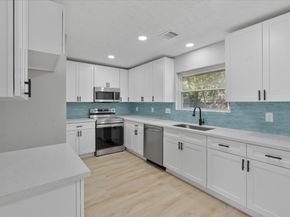 5531 Elm Tree Drive, Houston TX 77048