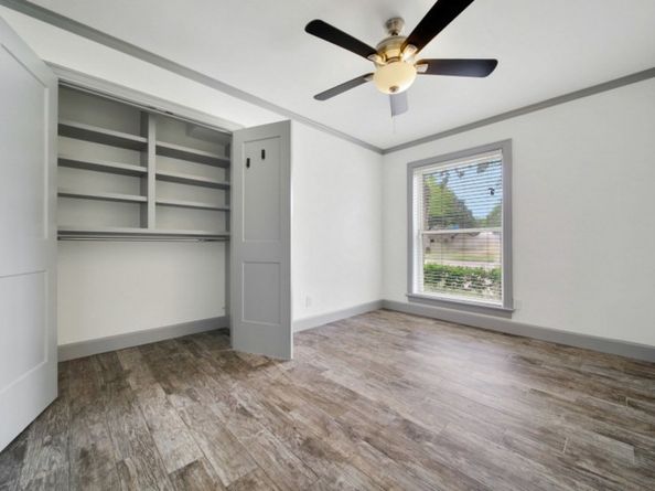 10042 Briar Forest Drive, Houston TX 77042