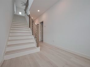 8913 Grovner Place, Houston TX 77055