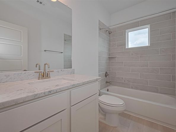 8913 Grovner Place, Houston TX 77055