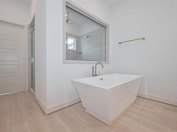 8913 Grovner Place, Houston TX 77055