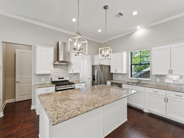 3303 Beverly Forest Drive, Houston TX 77057