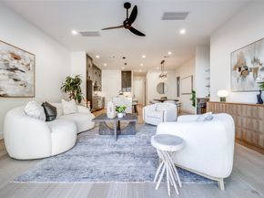 2630 PECKHAM Street, Houston TX 77098