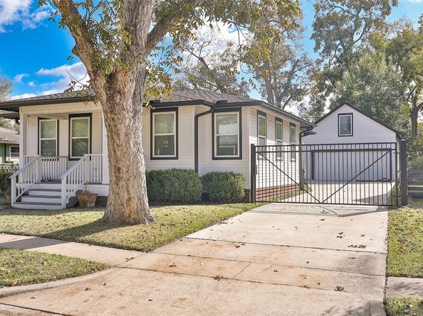 126 2nd Street, Sugar Land TX 77498