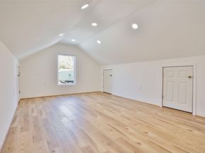 126 2nd Street, Sugar Land TX 77498