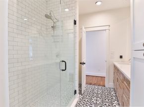 126 2nd Street, Sugar Land TX 77498