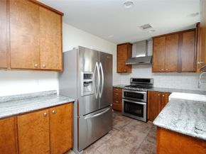 7953 Ridgeview Drive, Houston TX 77055