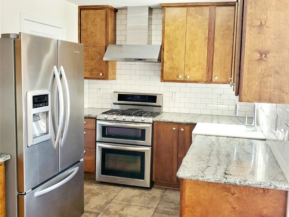 7953 Ridgeview Drive, Houston TX 77055