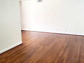 7953 Ridgeview Drive, Houston TX 77055