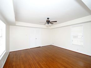 7953 Ridgeview Drive, Houston TX 77055