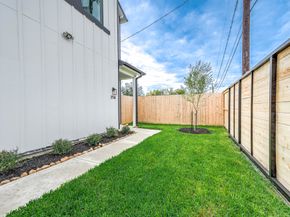 2716 Spence Road, Houston TX 77093