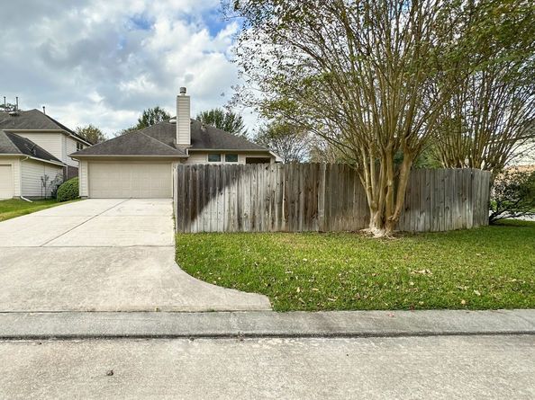 73 E Montfair Boulevard, The Woodlands TX 77382