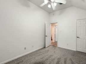 73 E Montfair Boulevard, The Woodlands TX 77382