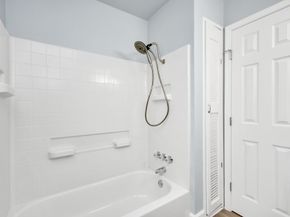 6411 Hollow Oaks Drive, Houston TX 77050