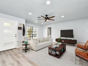 6411 Hollow Oaks Drive, Houston TX 77050